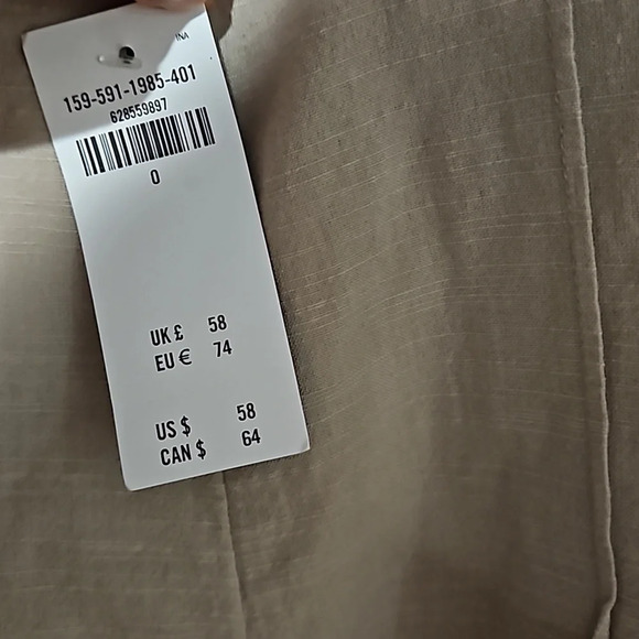 ABERCROMBIE Khaki short romper woth cut out. Size 0 NWT - Picture 6 of 11